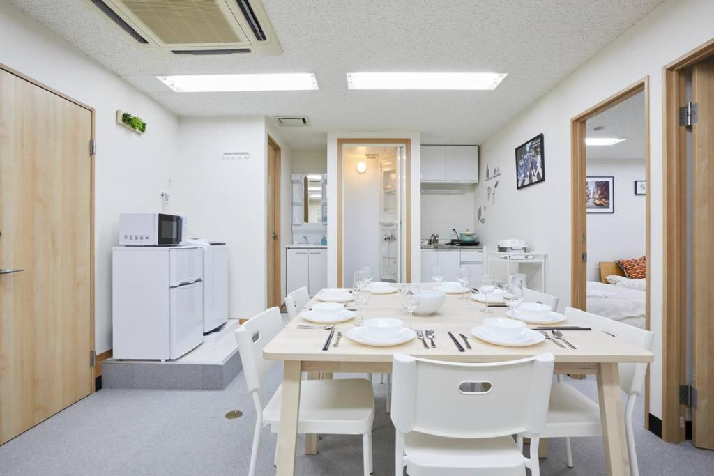 寅ホテル 台東 Hotel 寅 台东 Tora Hotel Taito A Tokyo prefektur Exteriör bild